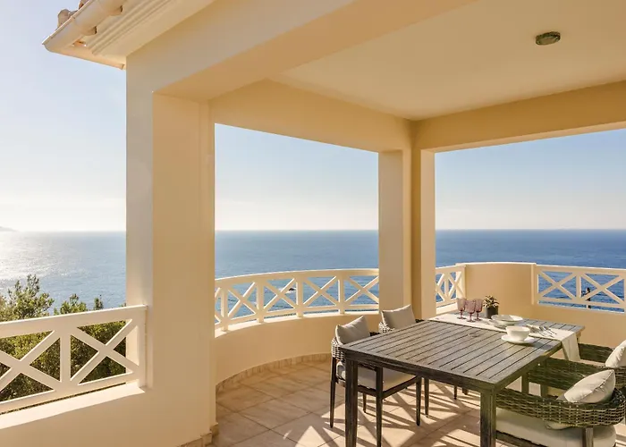 Sea La Vie Villa *